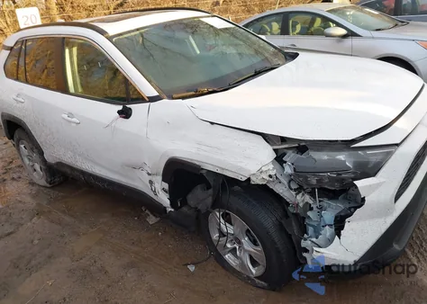 2021 Toyota Rav4 Xle from USA, damaged, VIN 2T3P1RFV8MC256201